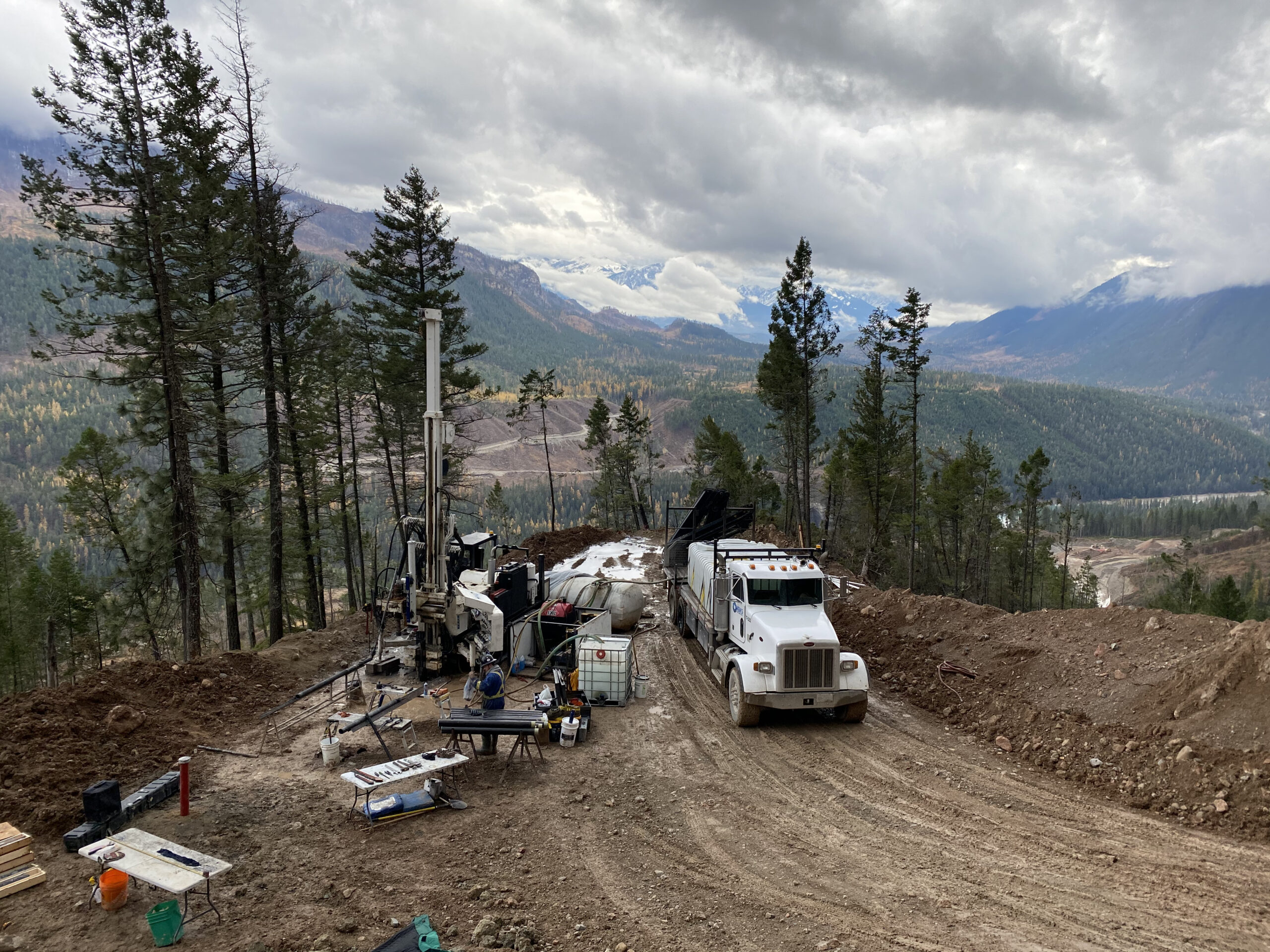 Fraste MDXL geotechnical drill